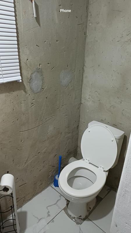 2 Bedroom Property for Sale in Kwa Nobuhle Eastern Cape